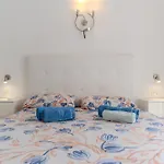 Villa Renovated In Americas Sea Coast