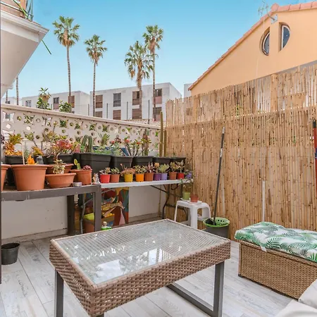 Renovated In Americas Sea Coast 빌라