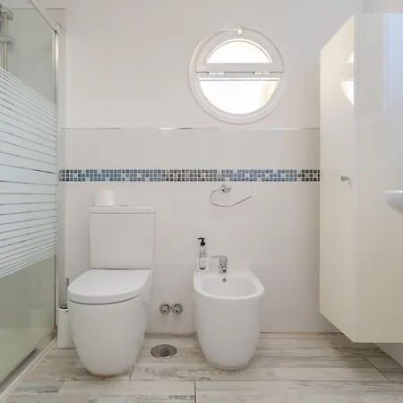 Renovated In Americas Sea Coast Villa Playa de las Americas (Tenerife)
