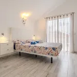 Renovated In Americas Sea Coast וילה
