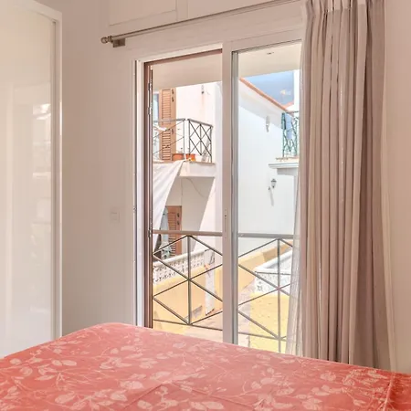 Renovated In Americas Sea Coast 빌라