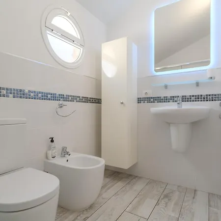 Renovated In Americas Sea Coast * 美洲海滩