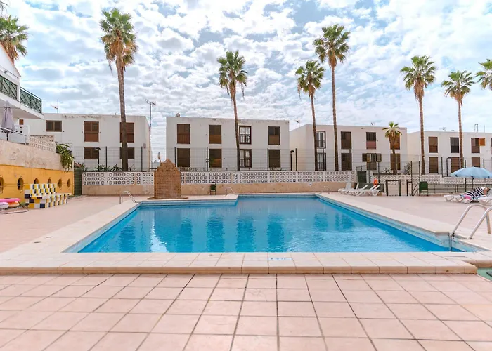 Renovated In Americas Sea Coast Villa *